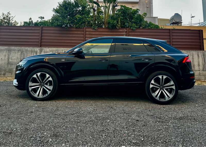 2022 Audi Q8 3,0L 2022 Cyprus