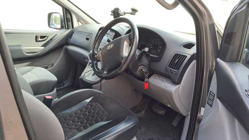 2012 Hyundai i800 2,5L 2012 Cyprus