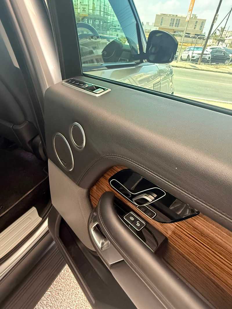 2020 Land Rover Range Rover Vogue 3,0L 2020 Cyprus