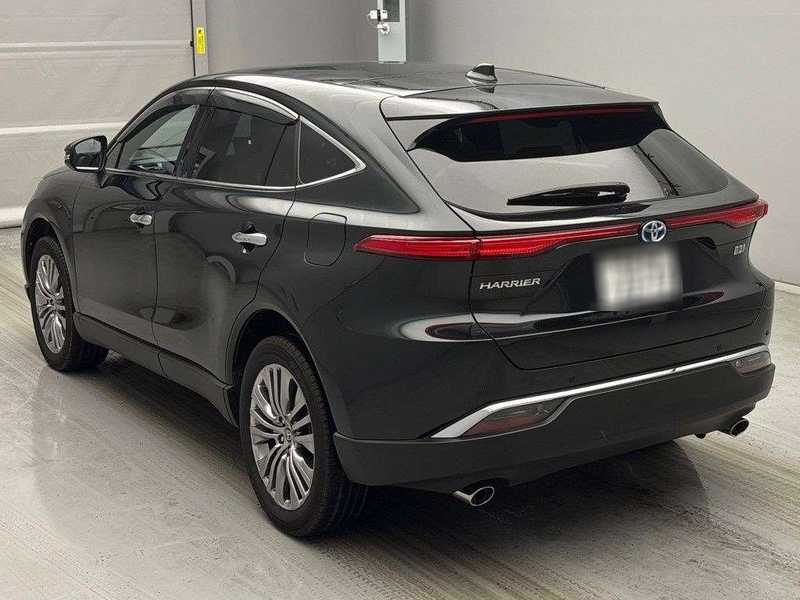 2023 Toyota Harrier 2,5L 2023 Cyprus