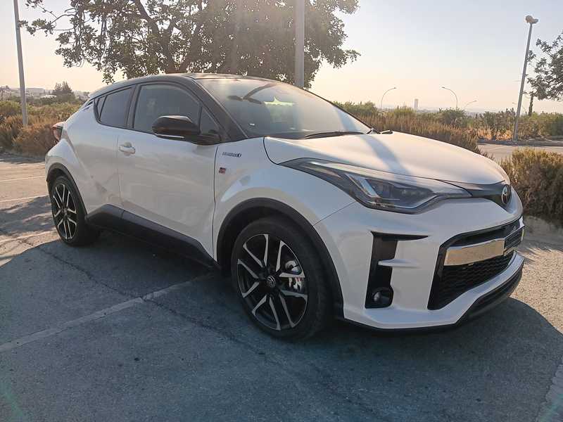 2021 Toyota C-HR 1,8L 2021 Cyprus