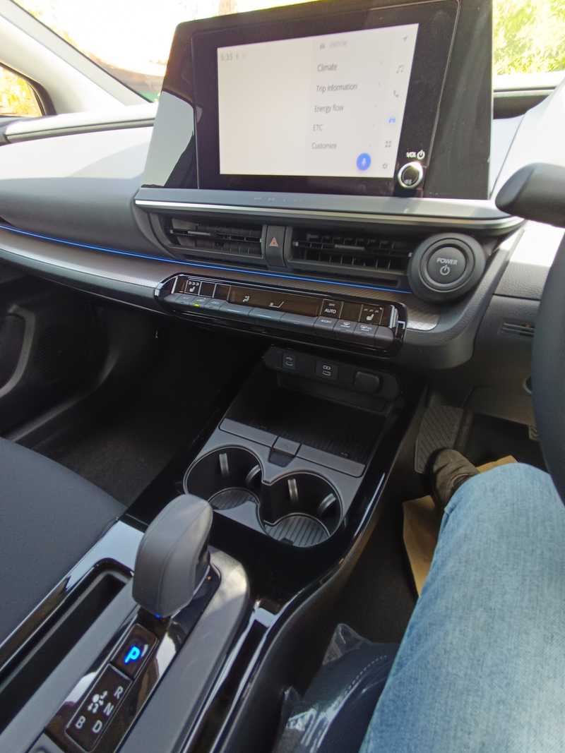 2024 Toyota Prius 2,0L 2024 Cyprus