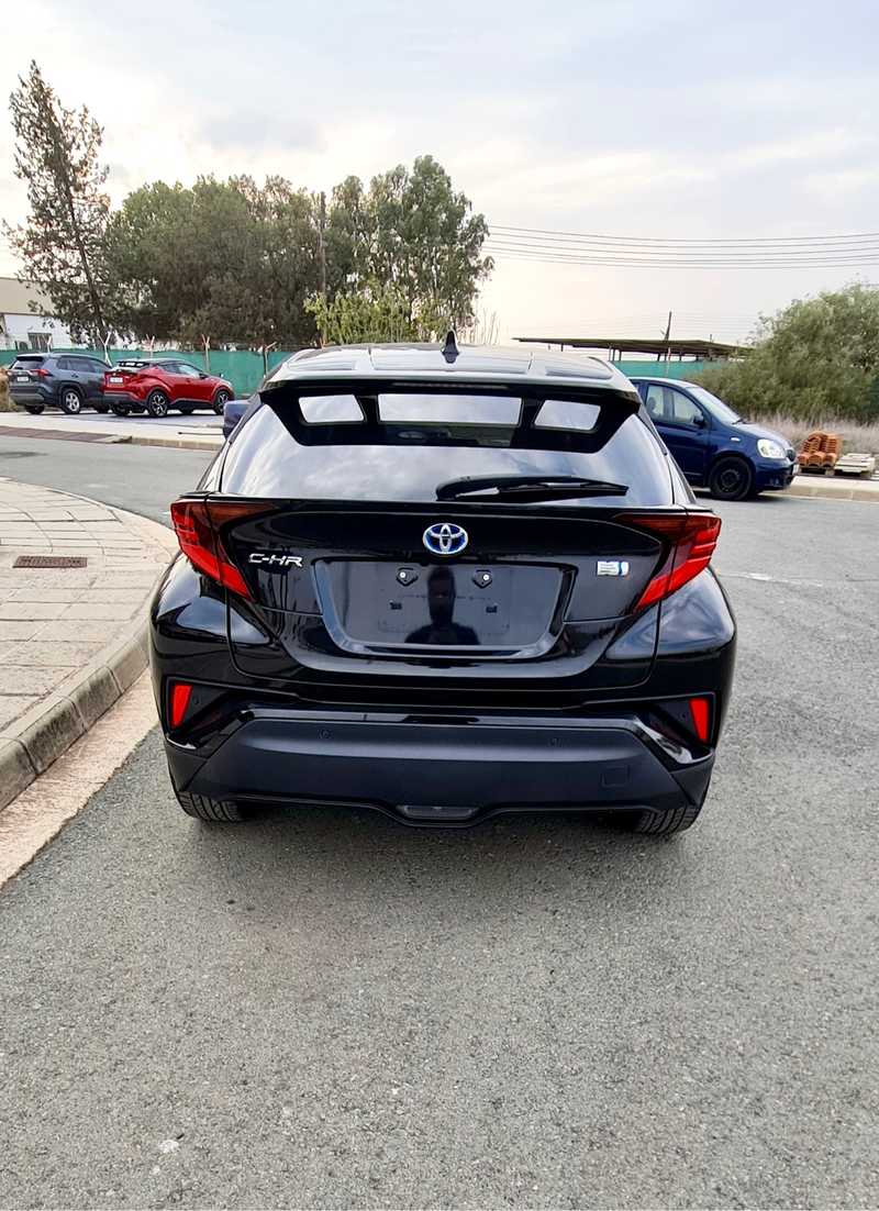 2021 Toyota C-HR 1,8L 2021 Cyprus