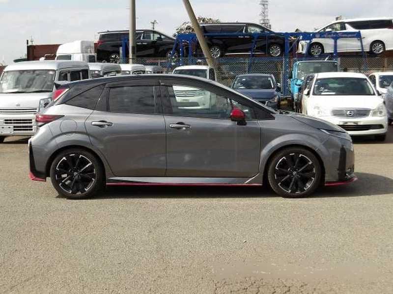 Nissan Aura 1,2L 2023