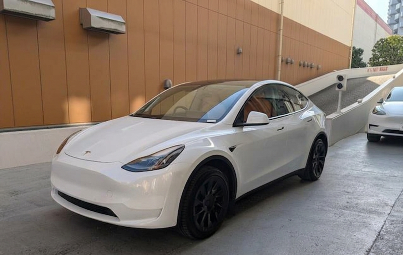 Tesla Model Y Electric 2023