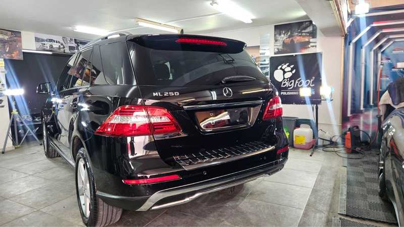 2015 Mercedes-Benz M-Class 2,5L 2015 Cyprus