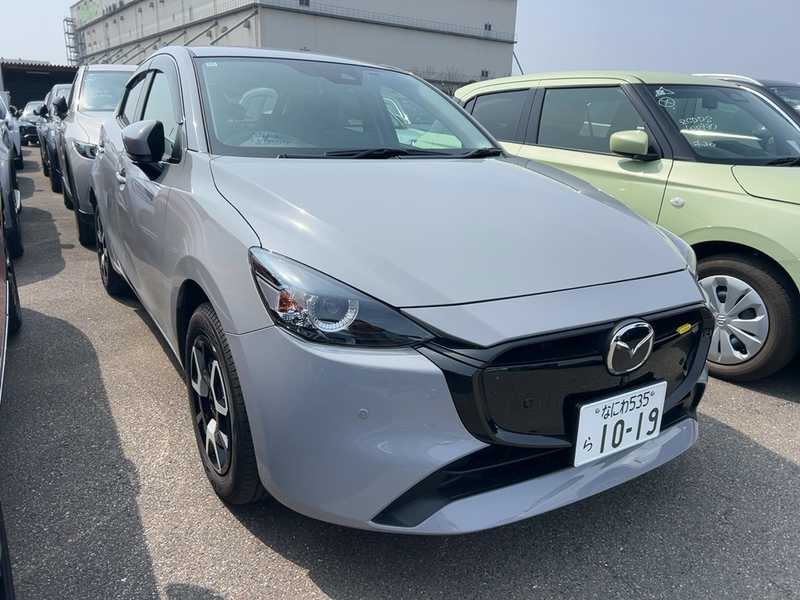 Mazda 2 1,5L 2024