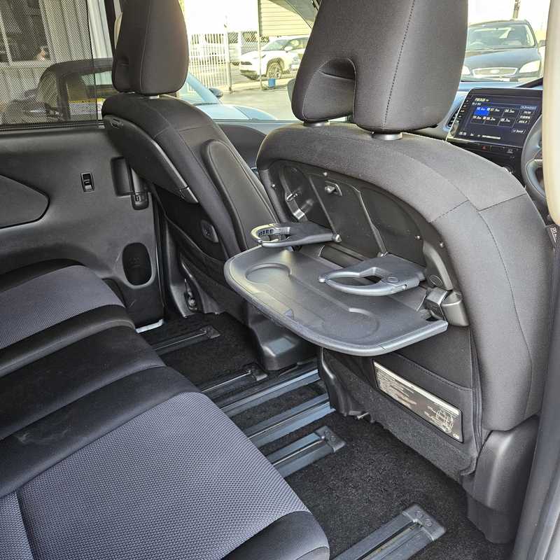 2022 Nissan Serena 2,0L 2022 Cyprus