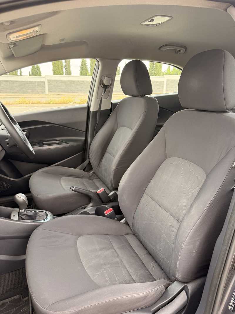 2017 KIA Rio 1,4L 2017 Cyprus