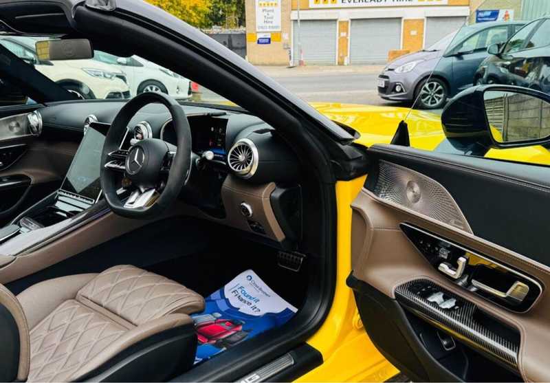 2024 Mercedes-Benz SL-Class 4,0L 2024 Cyprus