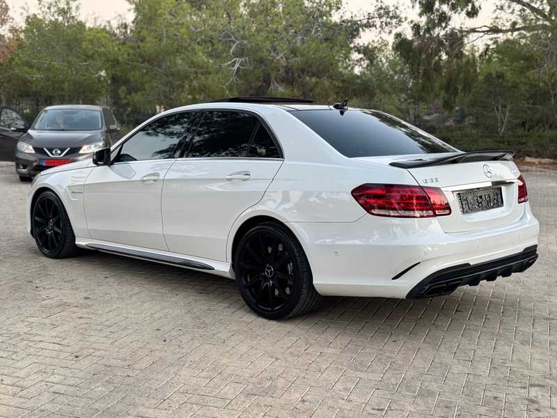 2014 Mercedes-Benz E-Class AMG 5,5L 2014 Cyprus