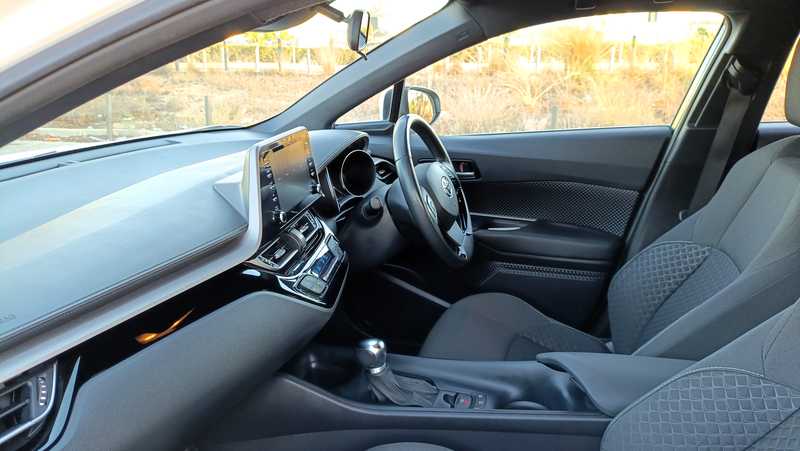 2022 Toyota C-HR 1,8L 2022 Cyprus