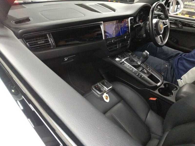 2021 Porsche Macan 3,0L 2021 Cyprus