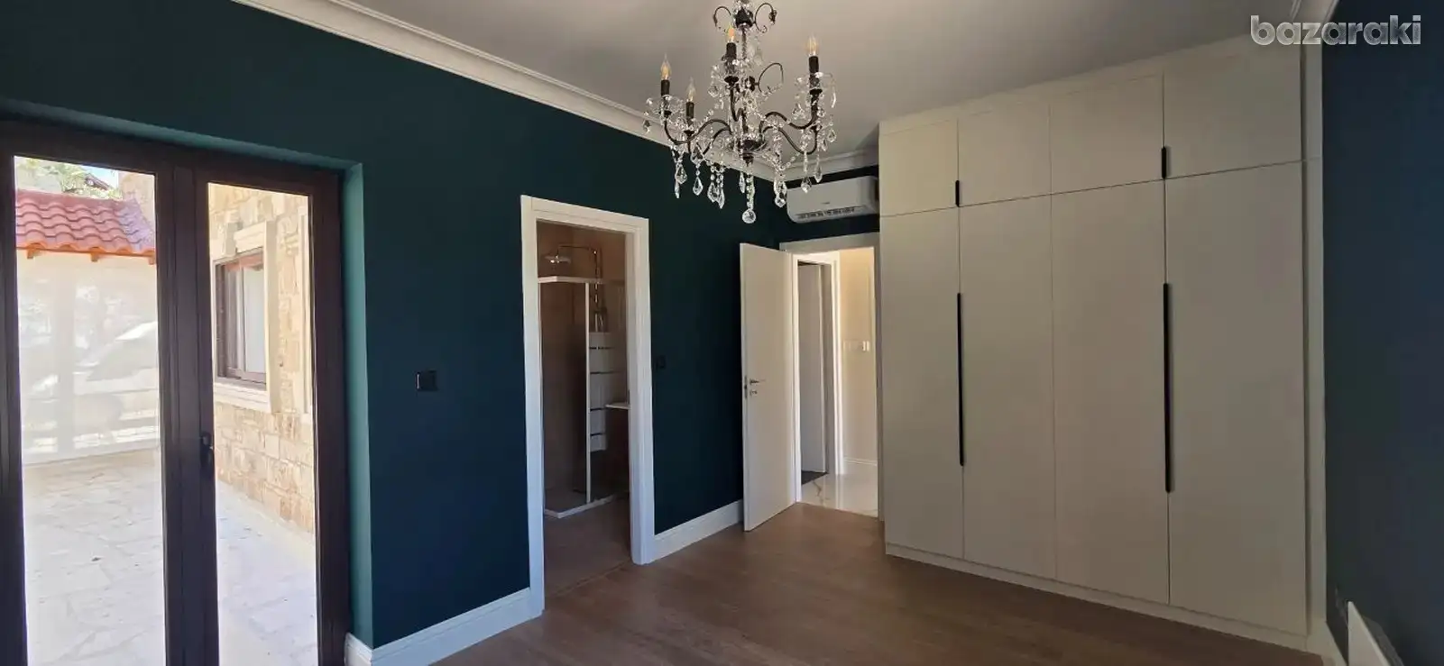 Villa, 5 bedrooms — 13