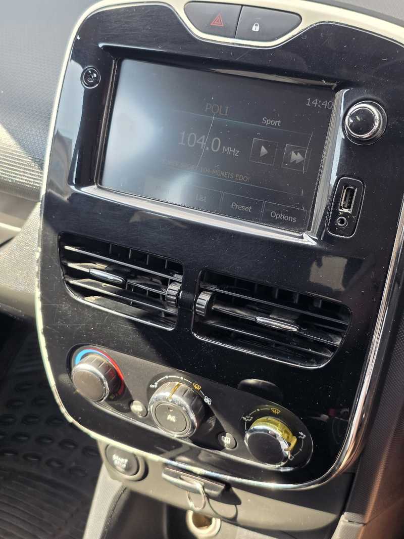 2014 Renault Clio 1,2L 2014 Cyprus