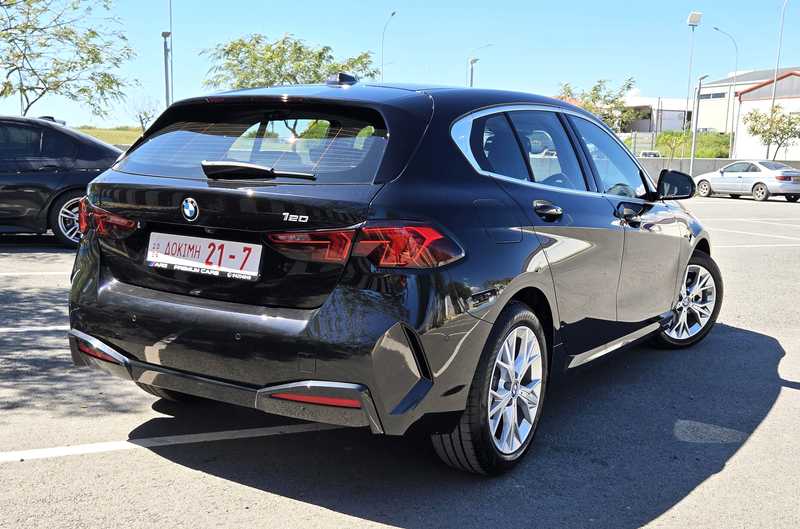 2025 BMW 1-Series 1,5L 2025 Cyprus