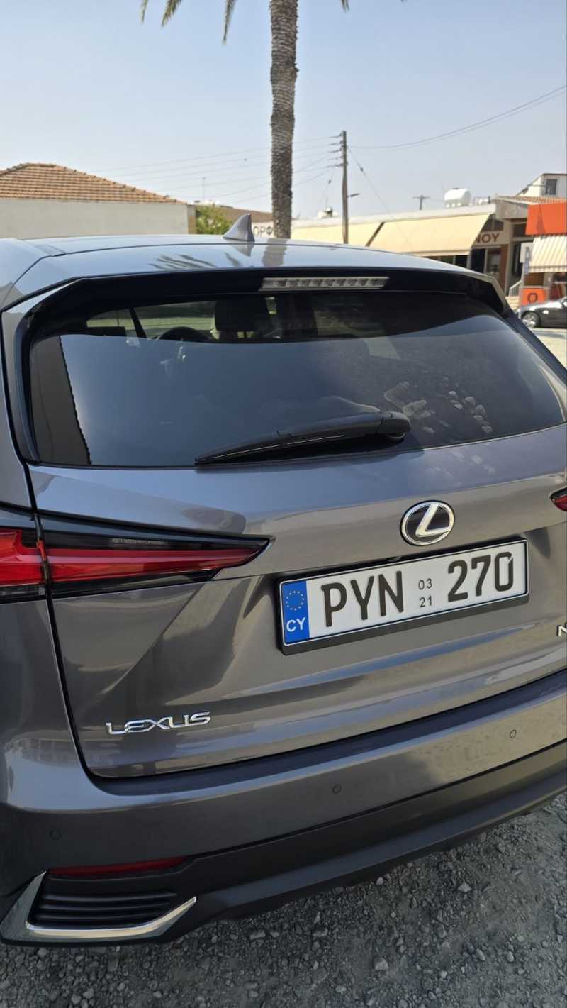 Lexus NX 2,5L 2021