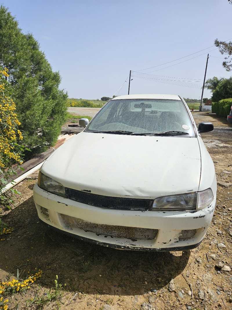 Mitsubishi Lancer 1,5L 1996