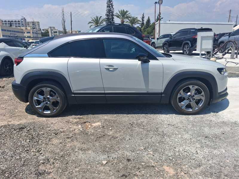 2022 Mazda ΜΧ-30 2,0L 2022 Cyprus