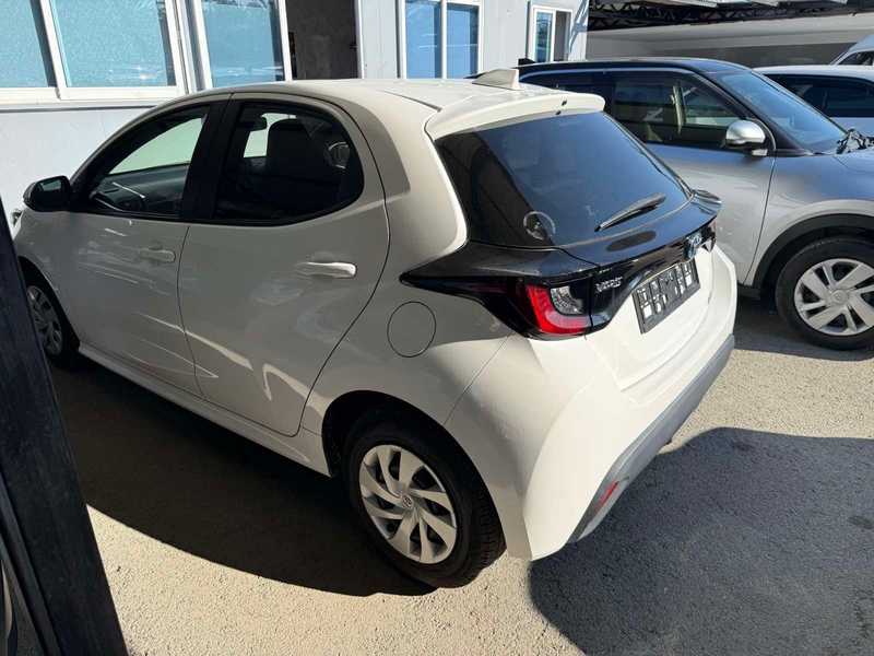 2022 Toyota Yaris 1,5L 2022 Cyprus