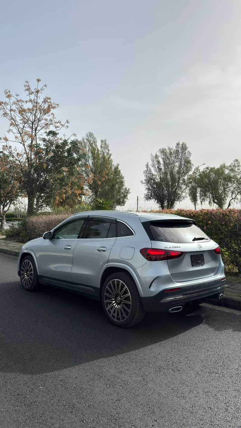 2025 Mercedes-Benz GLA-Class 2,0L 2025 Cyprus