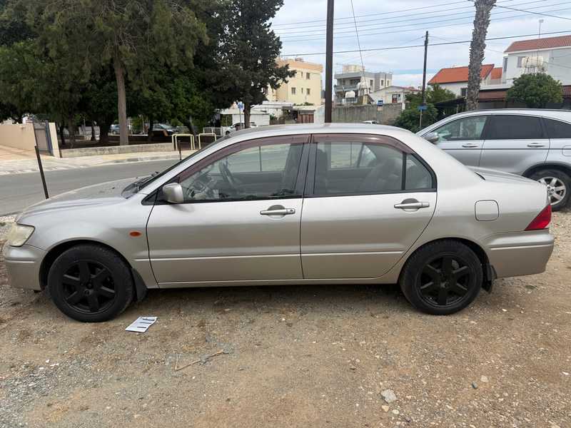 Mitsubishi Lancer 1,6L 2003