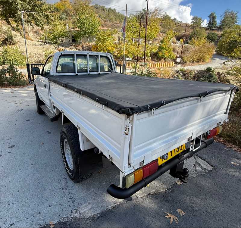 2002 Toyota Hilux 2,8L 2002 Cyprus