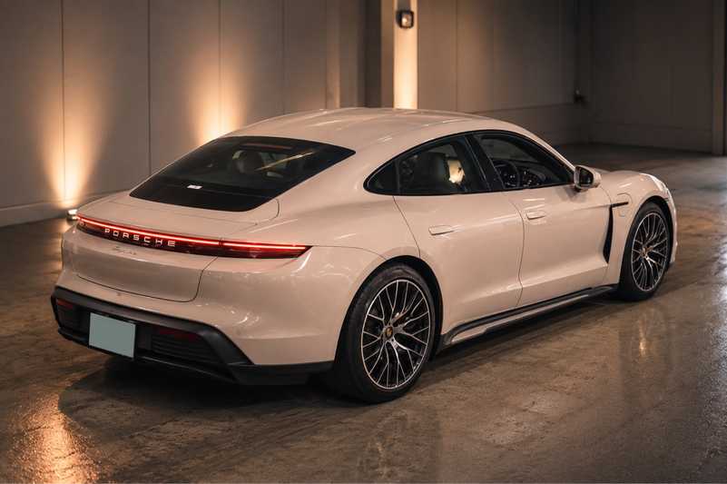 2022 Porsche Taycan Electric 2022 Cyprus