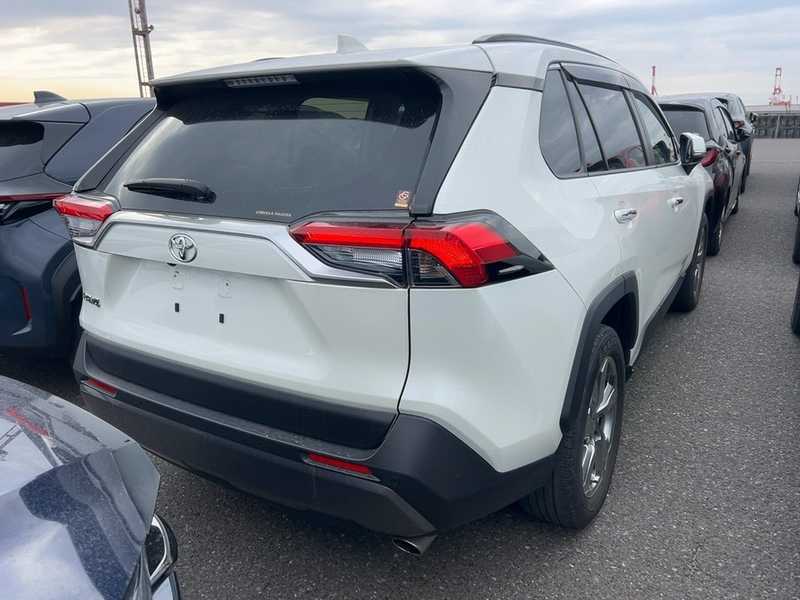 2021 Toyota RAV4 2,0L 2021 Cyprus