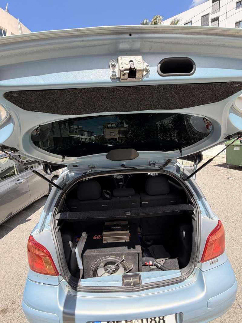 2004 Toyota Yaris 1,3L 2004 Cyprus