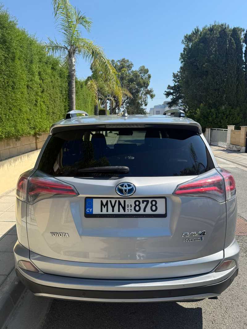 2017 Toyota RAV4 2,5L 2017 Cyprus