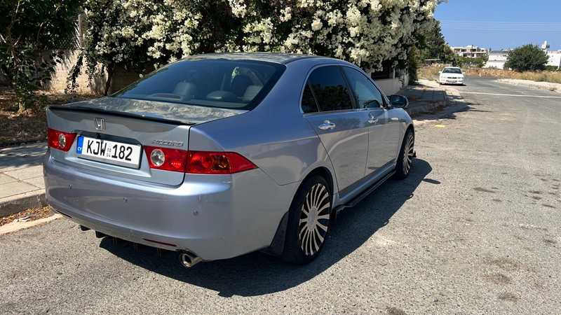 2004 Honda Accord 2,0L 2004 Cyprus