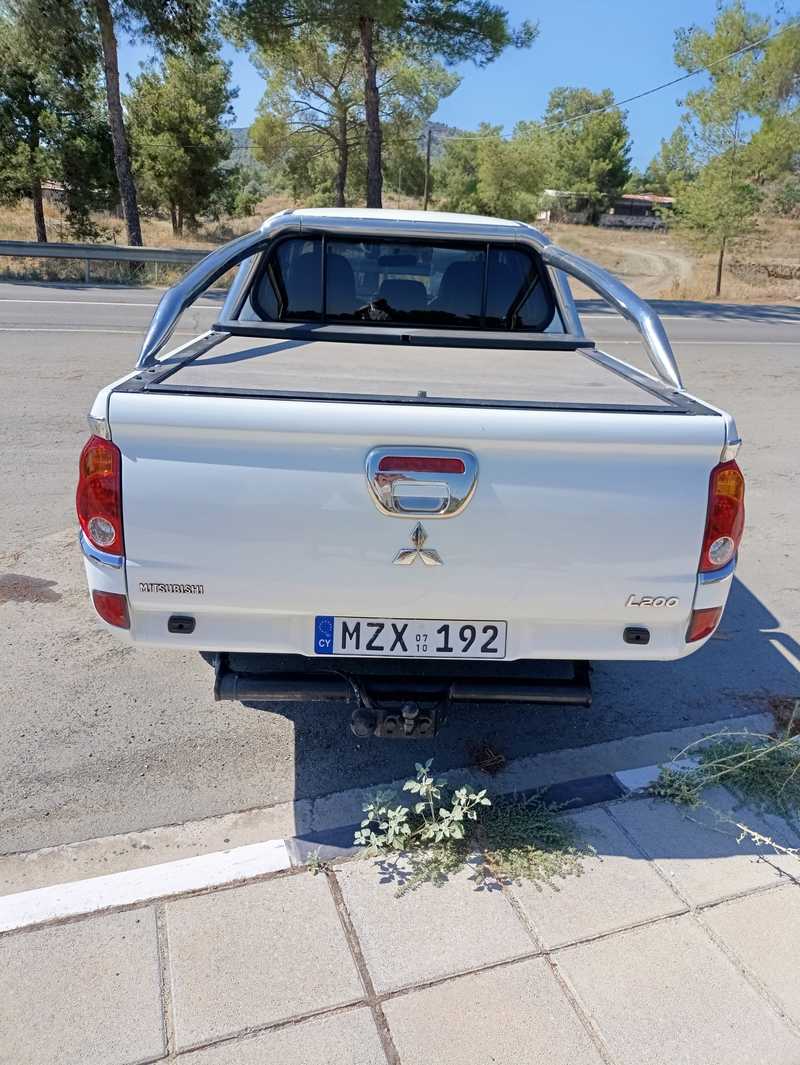 2010 Mitsubishi L200 2,5L 2010 Cyprus
