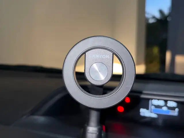 Canyon mobile car holder, Limassol — Kato Polemidia