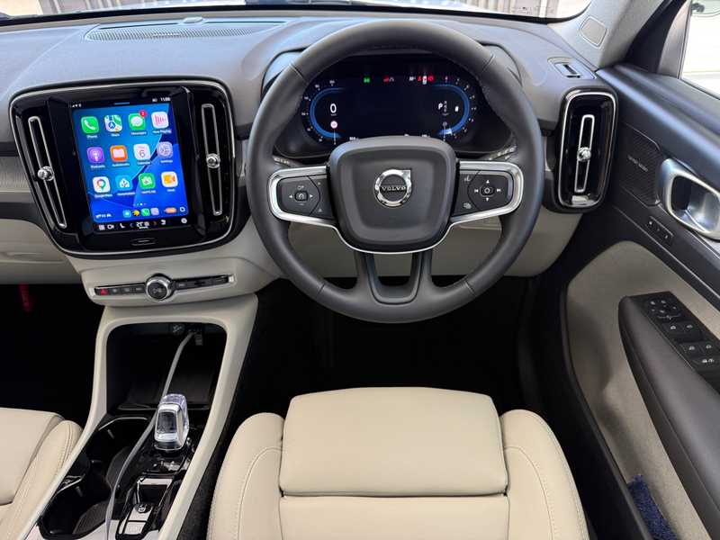 2025 Volvo XC40 2,0L 2025 Cyprus