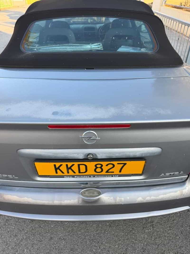 2004 Opel, Vauxhall Astra 1,6L 2004 Cyprus