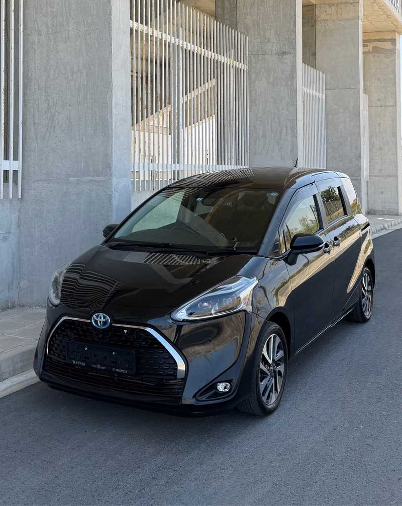 2021 Toyota Sienta 1,5L 2021 Cyprus