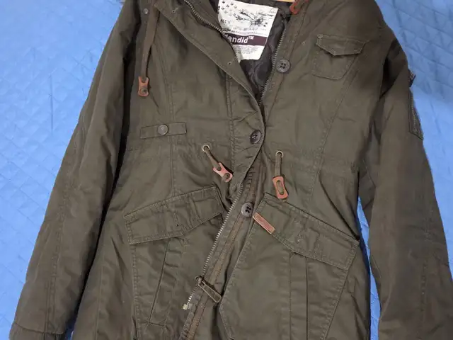Clothes, shoes, jackets, tshirts, Επαρχία Πάφου — Universal