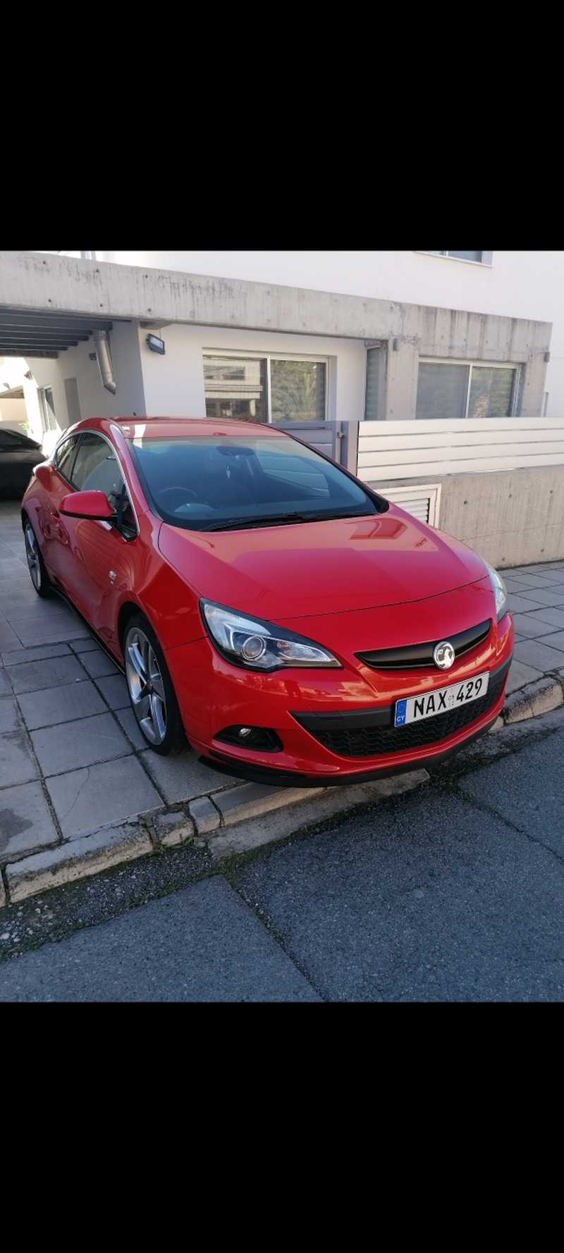 2012 Opel, Vauxhall Astra 1,6L 2012 Cyprus