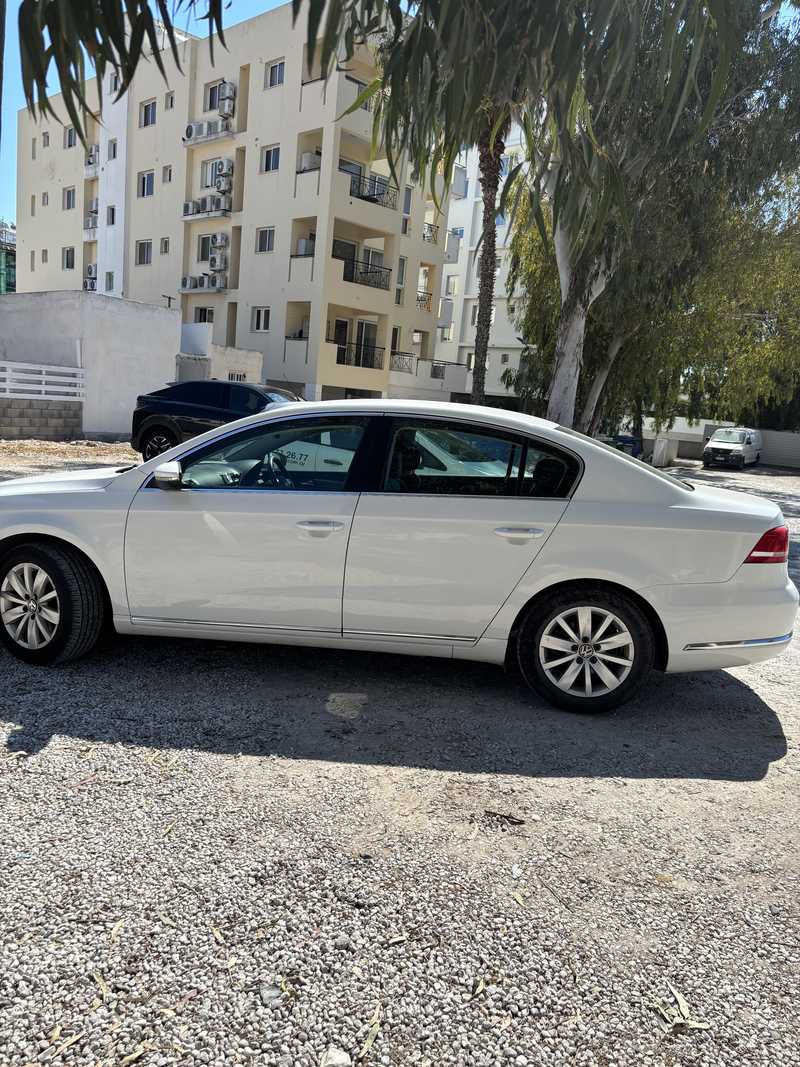 2013 Volkswagen Passat 1,4L 2013 Cyprus