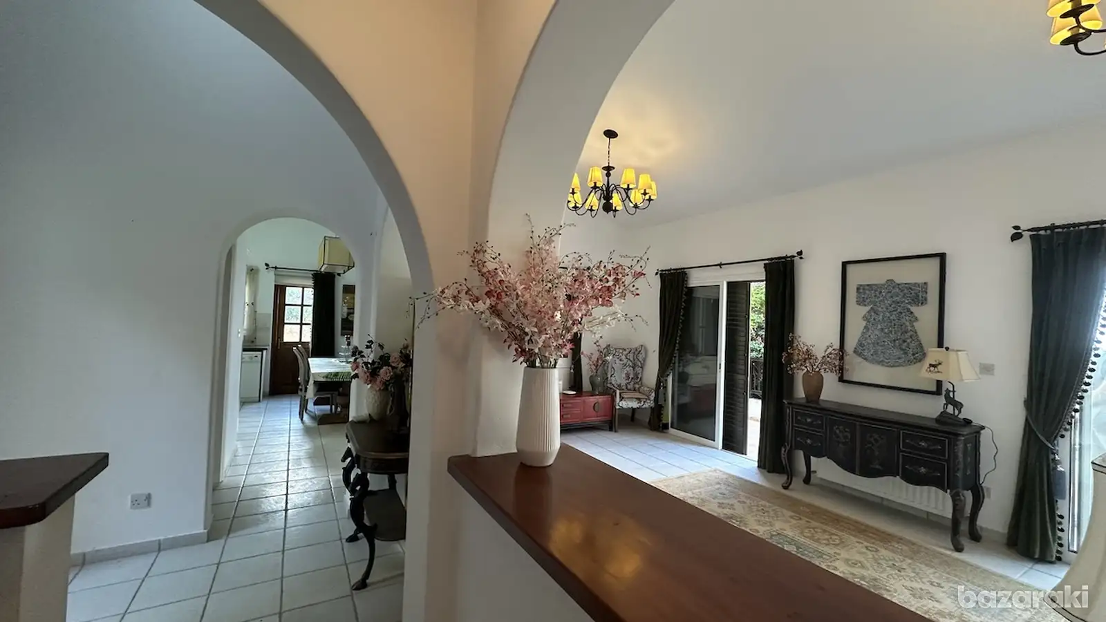 House, 5 bedrooms — 8