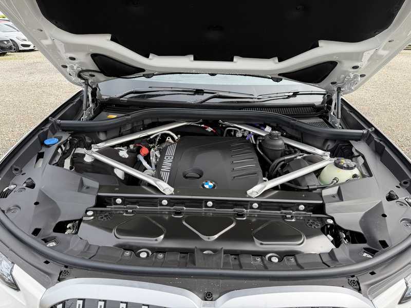 2025 BMW X7 3,0L 2025 Cyprus