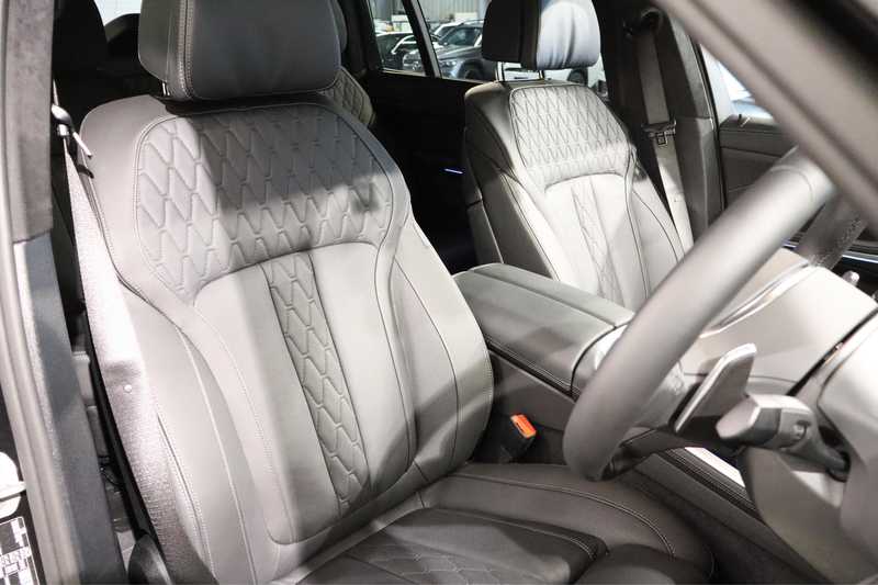 2025 BMW X7 3,0L 2025 Cyprus