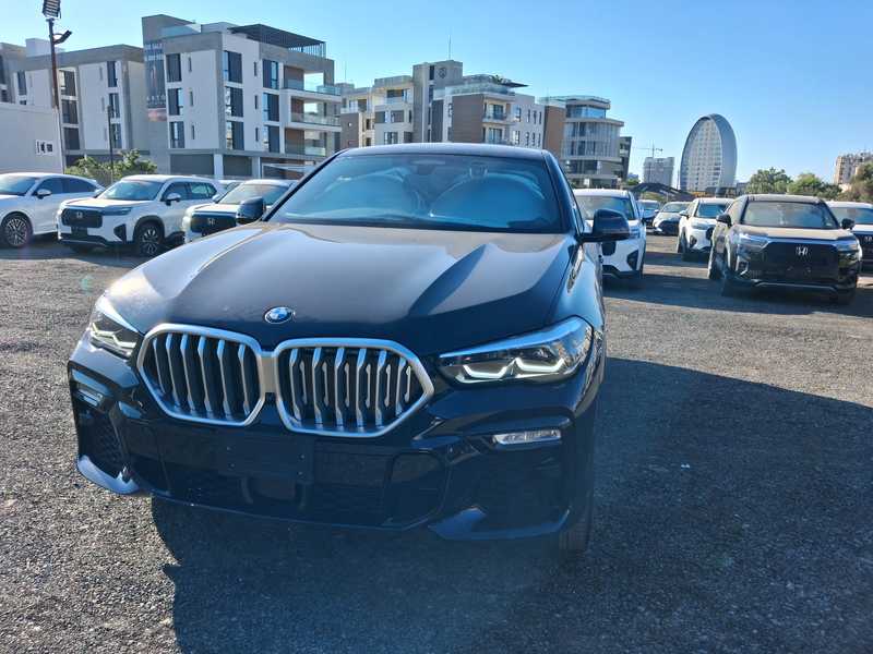 BMW X6 3,0L 2021