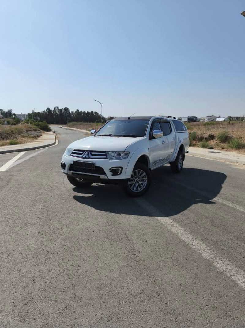 Mitsubishi L200 2,5L 2015
