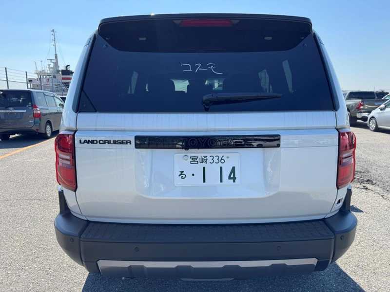 2026 Toyota Land Cruiser 250 2,8L 2026 Cyprus