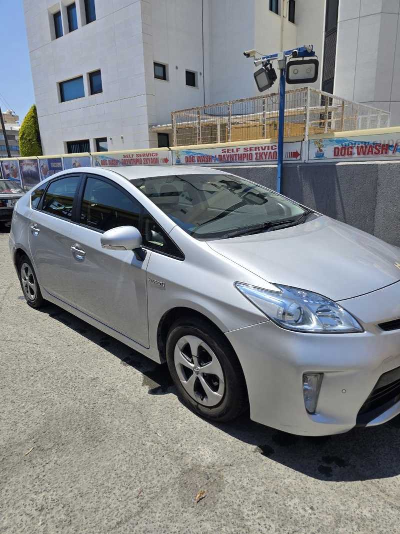 2014 Toyota Prius 1,8L 2014 Cyprus