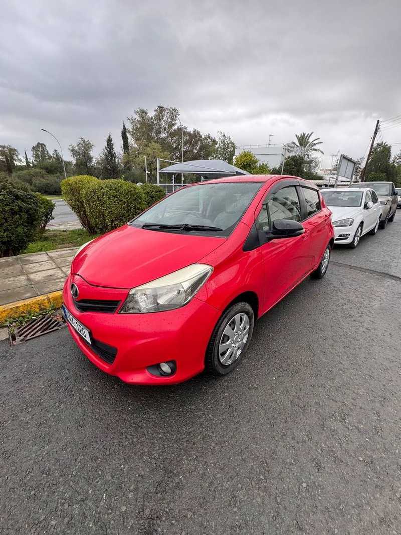 2014 Toyota Vitz 1,3L 2014 Cyprus