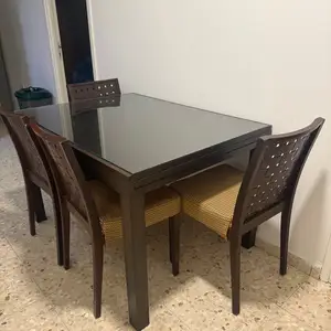 Dining table with extension + 5chairs, Limassol — Ypsonas