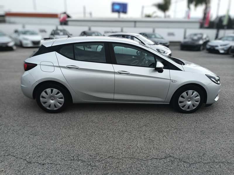 2021 Opel, Vauxhall Astra 1,5L 2021 Cyprus
